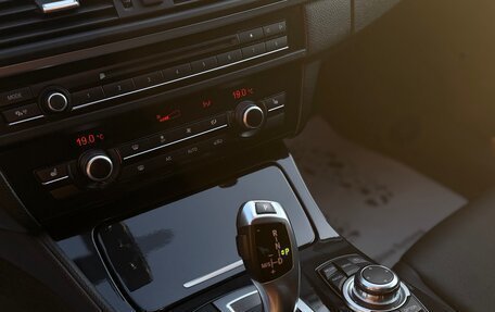 BMW 5 серия, 2012 год, 1 750 000 рублей, 14 фотография