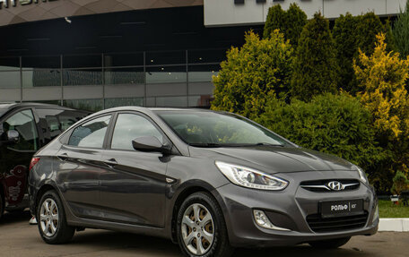 Hyundai Solaris II рестайлинг, 2013 год, 948 000 рублей, 2 фотография