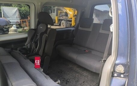 Volkswagen Caddy III рестайлинг, 2012 год, 1 050 000 рублей, 2 фотография