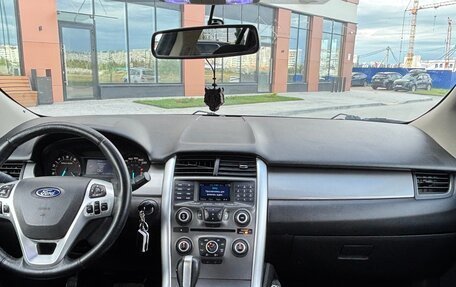 Ford Edge II рестайлинг, 2014 год, 890 000 рублей, 16 фотография