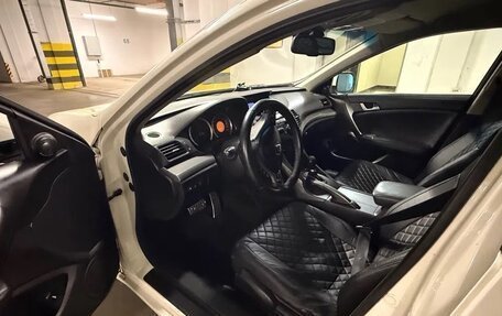 Honda Accord VIII рестайлинг, 2008 год, 750 000 рублей, 19 фотография