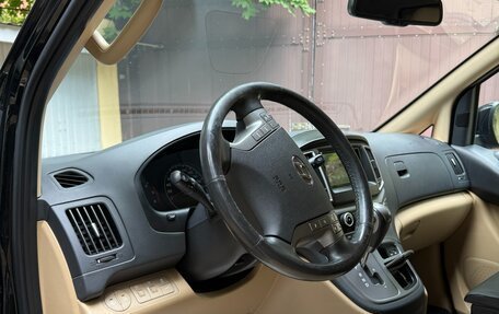 Hyundai H-1 II рестайлинг, 2018 год, 3 650 000 рублей, 9 фотография
