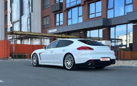 Porsche Panamera II рестайлинг, 2013 год, 2 790 000 рублей, 3 фотография