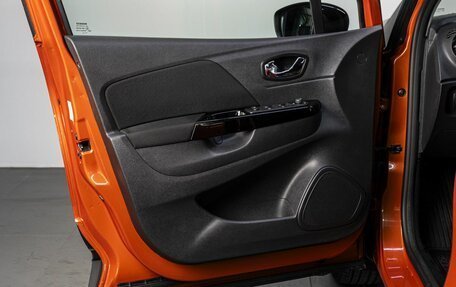 Renault Kaptur I рестайлинг, 2016 год, 1 440 000 рублей, 11 фотография