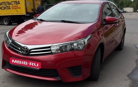 Toyota Corolla, 2013 год, 1 570 000 рублей, 2 фотография