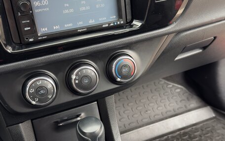 Toyota Corolla, 2013 год, 1 570 000 рублей, 8 фотография