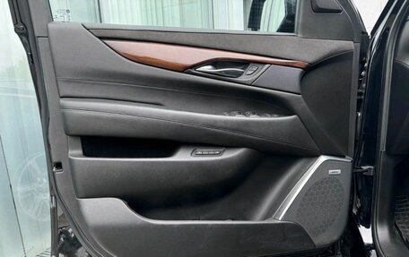 Cadillac Escalade IV, 2016 год, 3 150 000 рублей, 16 фотография