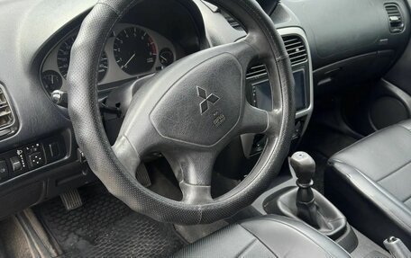 Mitsubishi Carisma I, 2003 год, 330 000 рублей, 5 фотография