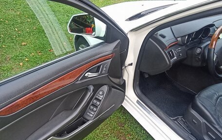 Cadillac CTS II, 2008 год, 1 560 000 рублей, 9 фотография