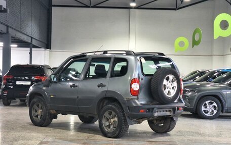 Chevrolet Niva I рестайлинг, 2016 год, 480 000 рублей, 4 фотография