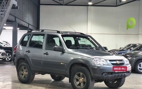 Chevrolet Niva I рестайлинг, 2016 год, 480 000 рублей, 3 фотография