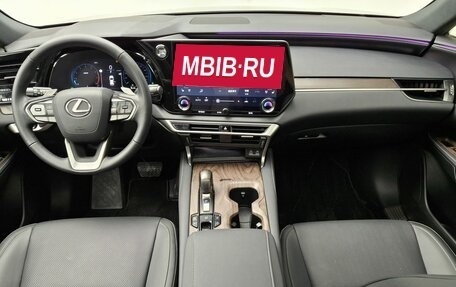 Lexus RX IV рестайлинг, 2025 год, 8 200 000 рублей, 4 фотография