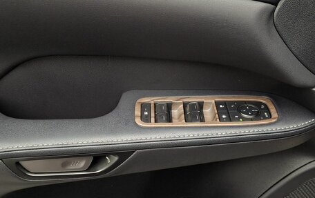 Lexus RX IV рестайлинг, 2025 год, 8 200 000 рублей, 12 фотография