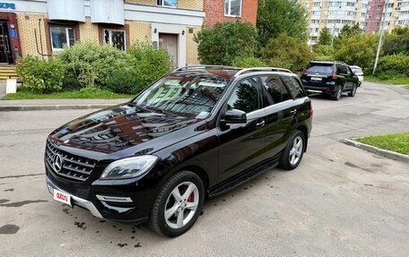 Mercedes-Benz M-Класс, 2014 год, 3 150 000 рублей, 4 фотография
