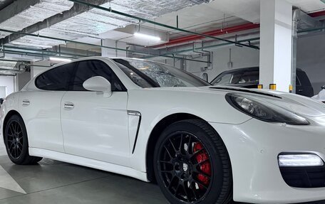 Porsche Panamera II рестайлинг, 2010 год, 2 500 000 рублей, 2 фотография