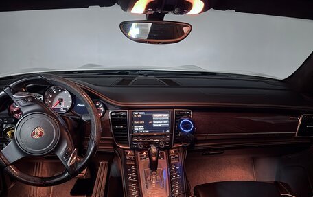 Porsche Panamera II рестайлинг, 2010 год, 2 500 000 рублей, 13 фотография
