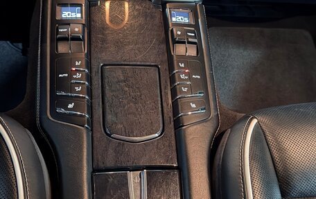 Porsche Panamera II рестайлинг, 2010 год, 2 500 000 рублей, 30 фотография