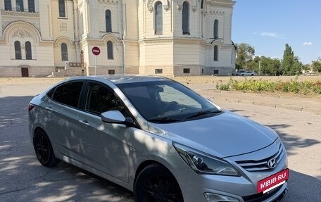 Hyundai Solaris II рестайлинг, 2016 год, 1 250 000 рублей, 19 фотография