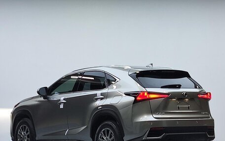 Lexus NX I, 2021 год, 3 000 000 рублей, 6 фотография