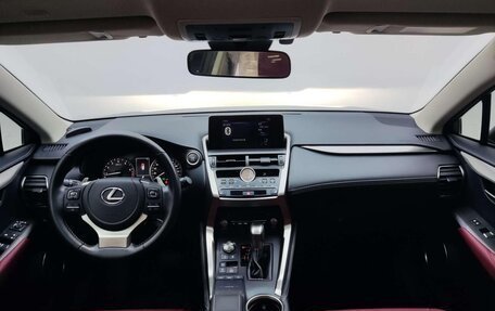 Lexus NX I, 2021 год, 3 000 000 рублей, 14 фотография