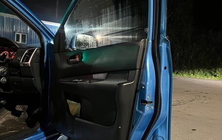 Nissan Wingroad III, 2005 год, 410 000 рублей, 2 фотография
