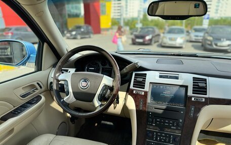 Cadillac Escalade III, 2008 год, 949 999 рублей, 9 фотография