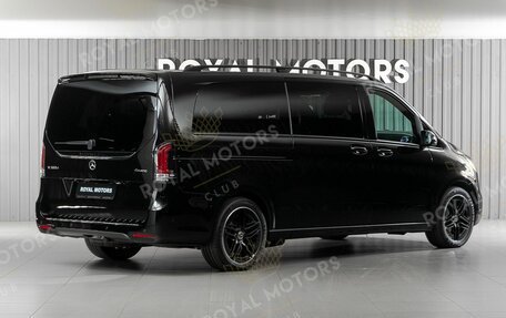 Mercedes-Benz V-Класс, 2026 год, 14 144 000 рублей, 5 фотография
