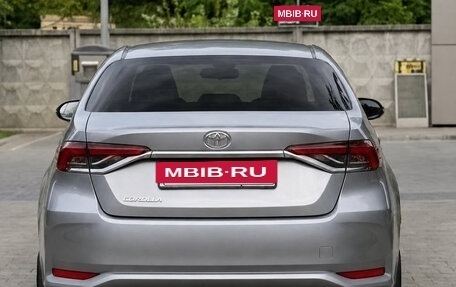 Toyota Corolla, 2019 год, 1 750 000 рублей, 2 фотография