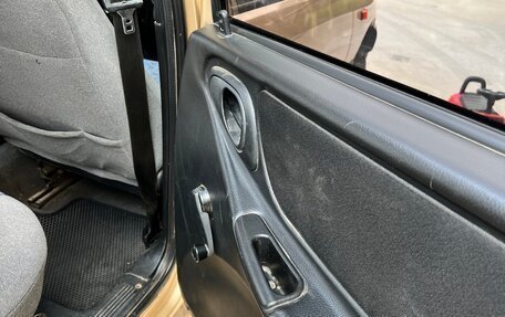 Chevrolet Niva I рестайлинг, 2005 год, 300 000 рублей, 13 фотография