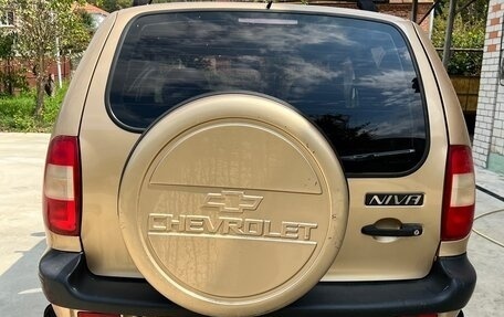 Chevrolet Niva I рестайлинг, 2005 год, 300 000 рублей, 4 фотография