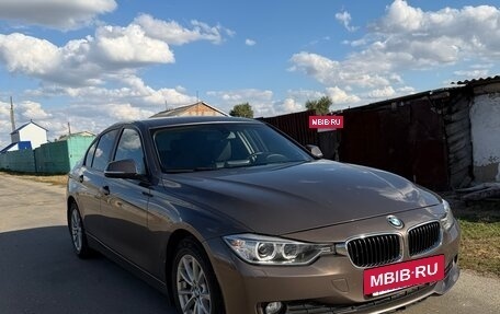 BMW 3 серия, 2013 год, 1 750 000 рублей, 7 фотография