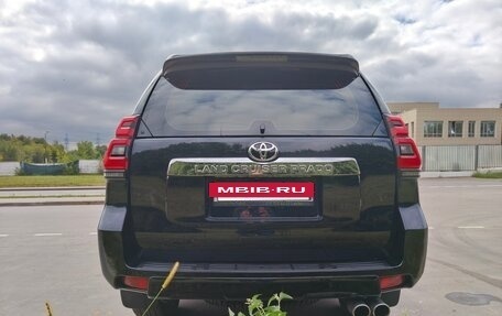 Toyota Land Cruiser Prado 150 рестайлинг 2, 2017 год, 4 850 000 рублей, 6 фотография