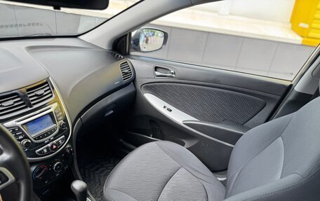 Hyundai Solaris II рестайлинг, 2013 год, 599 999 рублей, 14 фотография