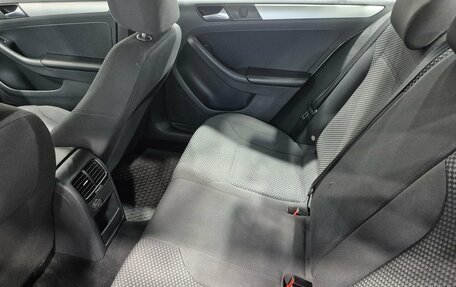 Volkswagen Jetta VI, 2012 год, 945 000 рублей, 15 фотография