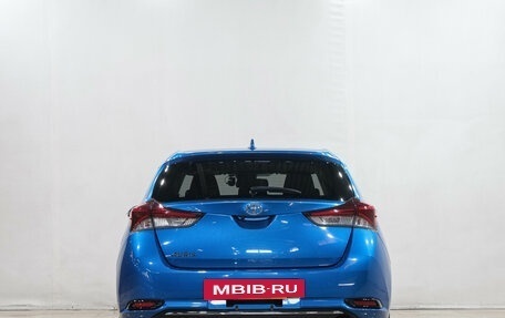 Toyota Auris II, 2015 год, 1 649 000 рублей, 6 фотография