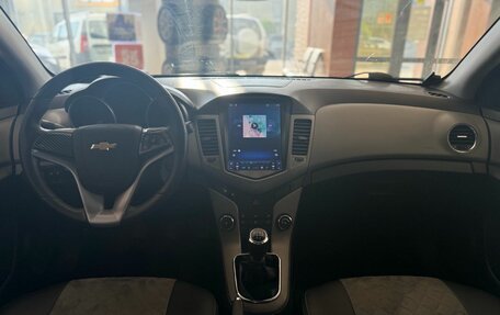 Chevrolet Cruze II, 2012 год, 600 000 рублей, 7 фотография