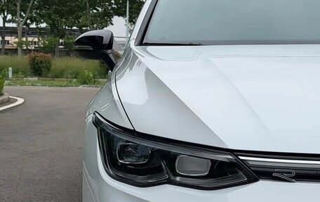 Volkswagen Golf VIII, 2023 год, 1 935 000 рублей, 8 фотография