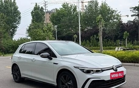 Volkswagen Golf VIII, 2023 год, 1 935 000 рублей, 9 фотография
