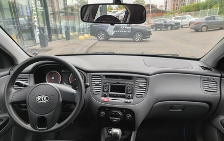 KIA Rio II, 2011 год, 631 000 рублей, 17 фотография