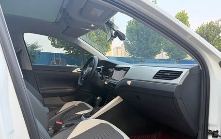 Volkswagen Polo, 2023 год, 1 650 000 рублей, 10 фотография