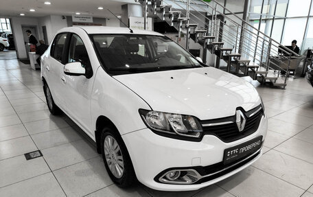 Renault Logan II, 2015 год, 690 000 рублей, 7 фотография