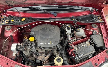 Renault Logan I, 2011 год, 240 000 рублей, 10 фотография