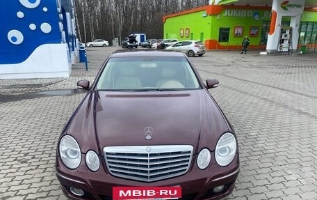 Mercedes-Benz E-Класс, 2007 год, 1 000 000 рублей, 9 фотография