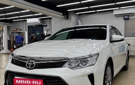 Toyota Camry, 2016 год, 2 200 000 рублей, 2 фотография