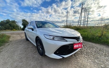 Toyota Camry, 2018 год, 2 200 000 рублей, 3 фотография