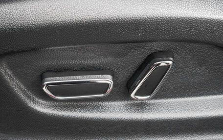 Changan CS75 I рестайлинг, 2022 год, 1 799 000 рублей, 12 фотография