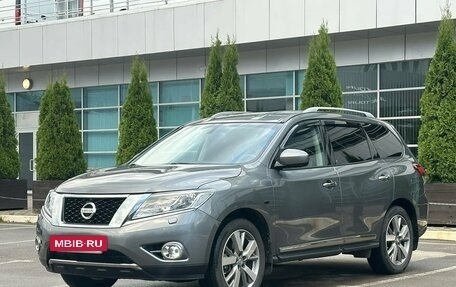 Nissan Pathfinder, 2014 год, 2 175 000 рублей, 3 фотография