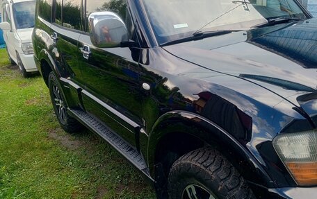 Mitsubishi Pajero III рестайлинг, 2004 год, 1 060 000 рублей, 17 фотография