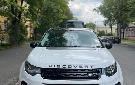 Land Rover Discovery Sport I рестайлинг, 2017 год, 1 980 000 рублей, 6 фотография