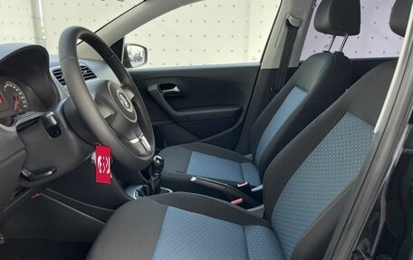 Volkswagen Polo VI (EU Market), 2013 год, 800 000 рублей, 11 фотография